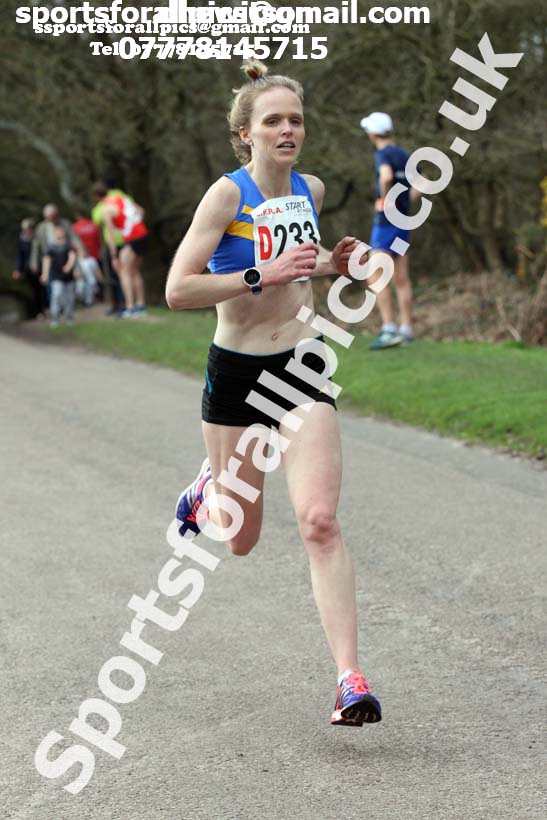 Senior womens 6 Stage Relay, ERRA 12 and 6 Stage Relays, Sutton Coldfield. Photo: David T. Hewitson/Sports for All Pics